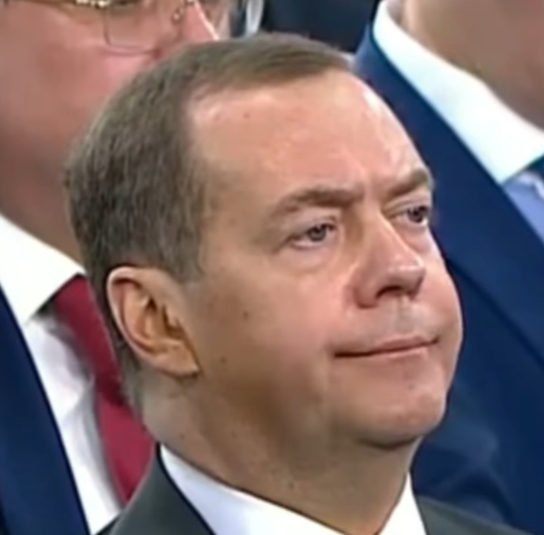 28493773.jpg