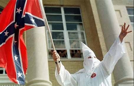 454-292-Ku_Klux_Klan_Confederate_flag.jpg